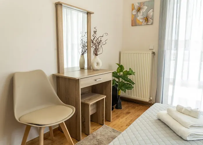 Unique With Huge Balcony * סלוניקי