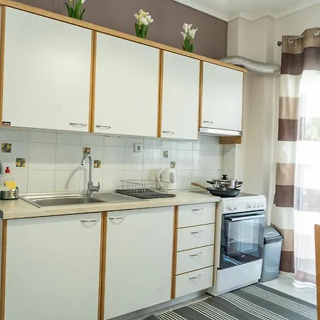 Unique With Huge Balcony شقة سالونيك