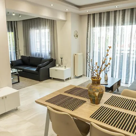 Unique With Huge Balcony Apartament