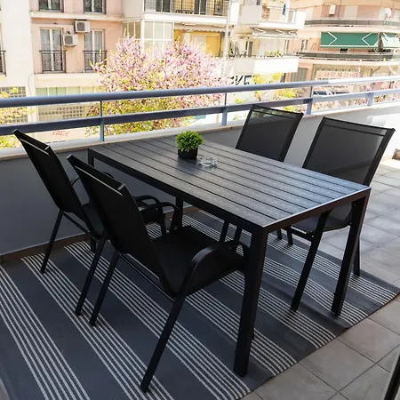 Unique With Huge Balcony Apartament Saloniki