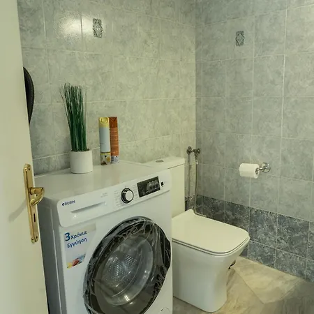 Unique With Huge Balcony Apartament Saloniki
